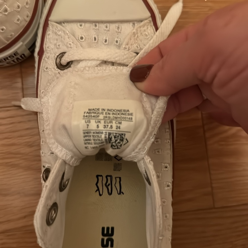 Converse lace low top sneakers - Picture 4 of 6